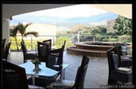 Ayenda 1236 Platinum Plaza Hotel Medellín Exterior foto